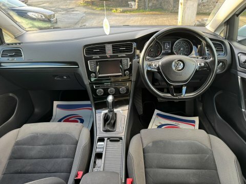 Volkswagen Golf Gt Tdi Bluemotion GK15PVX White #2