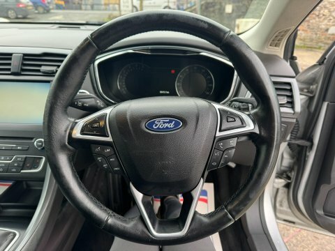 Ford Mondeo Titanium Tdci AO15PUX Silver #4
