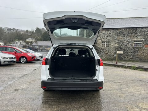 Ford Focus Zetec Tdci White