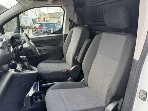 Vauxhall Combo L1h1 2300 Sportive WP69MFY White #5