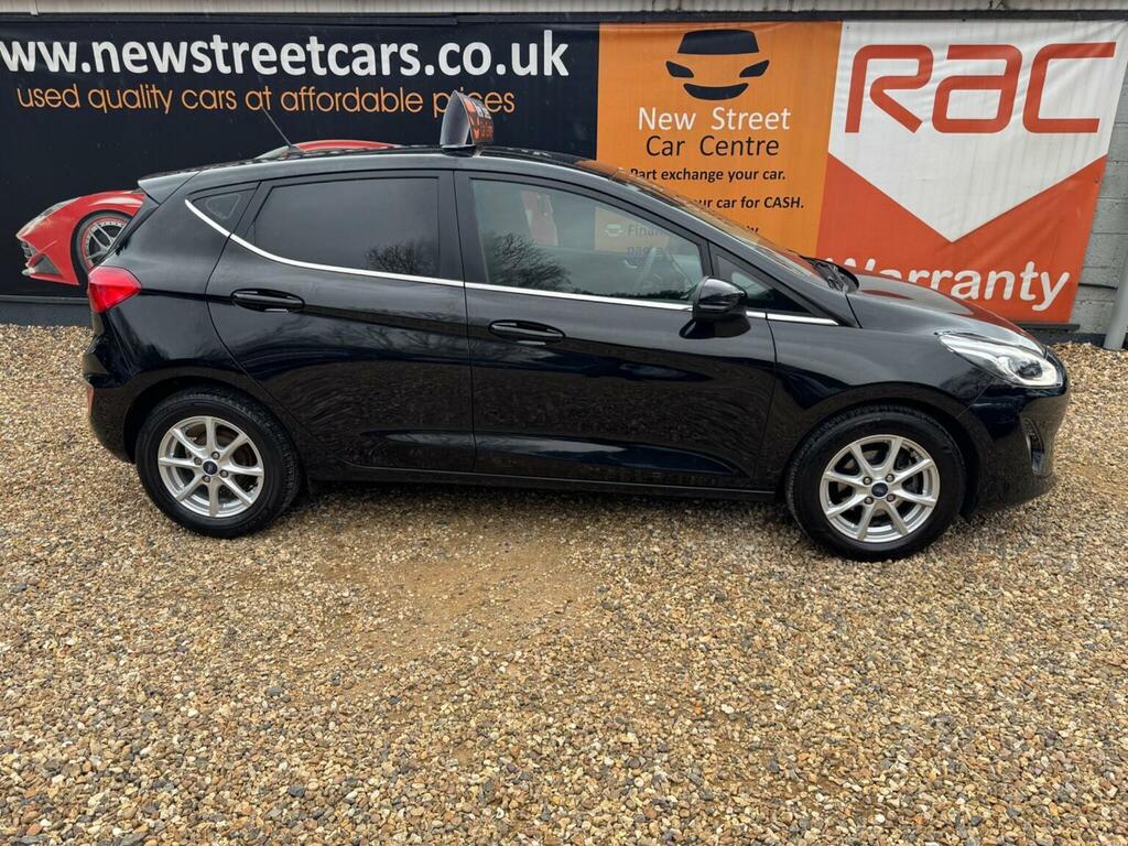 Ford Fiesta Hatchback 1.1 Ti-vct Zetec Euro 6 Ss 2019 SF68WTU Black #5