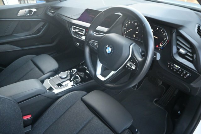 BMW 1 Series 1.5 118I Sport Hatchback Dct Euro 6 S EO20JFX White #5