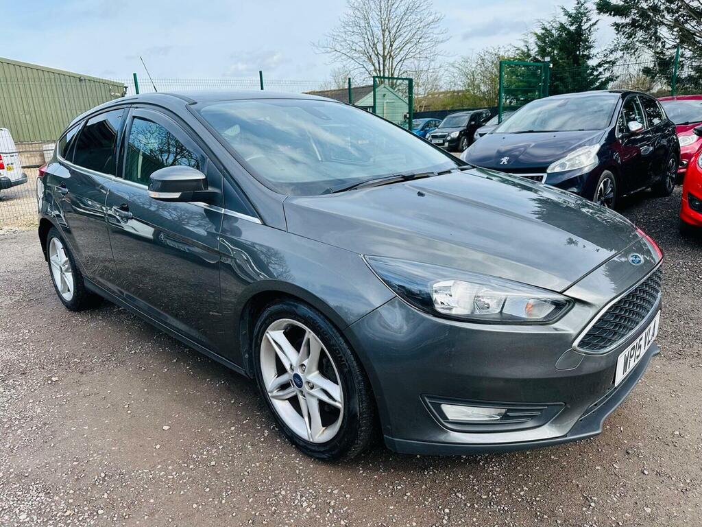 Ford Focus Hatchback 1.6 Tdci Zetec Euro 5 Ss 201515 Grey