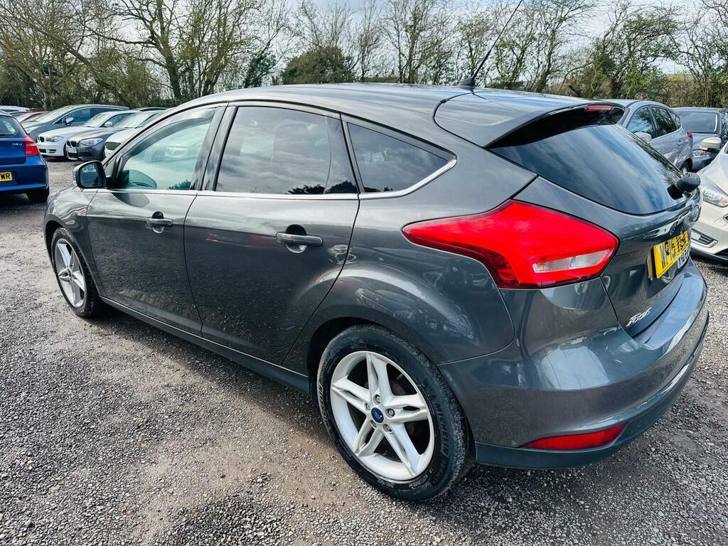 Ford Focus Hatchback 1.6 Tdci Zetec Euro 5 Ss 201515 WP15VLA Grey #5