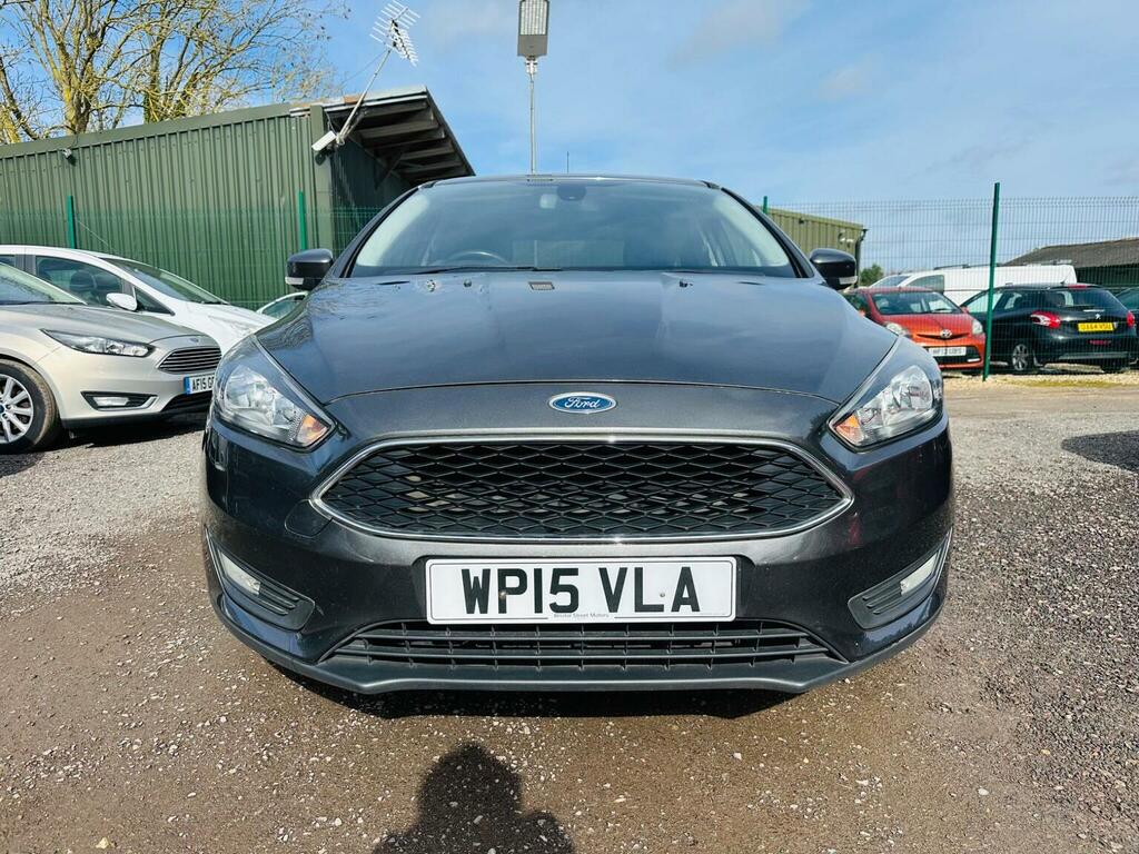 Ford Focus Hatchback 1.6 Tdci Zetec Euro 5 Ss 201515 WP15VLA Grey #2
