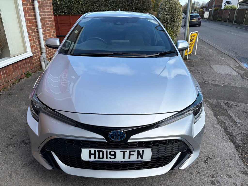 Toyota Corolla 1.8 Vvt-h Excel Hatchback Hybrid Cvt Eu HD19TFN Silver #2