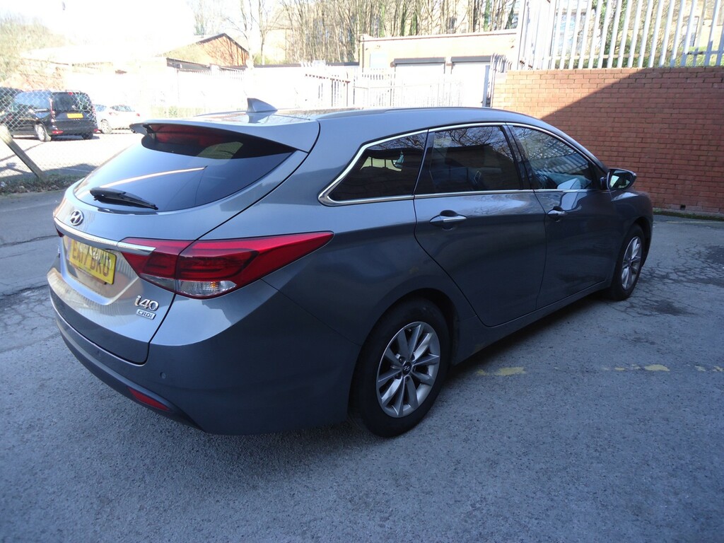 Hyundai I40 Estate 1.7 I40 Tr Se Nav Bus 1.7 141Ps Bd My17 20 EA17BKO Silver #6