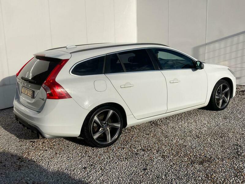 Volvo V60 1.6D Drive R-design Euro HB12DAV White #6
