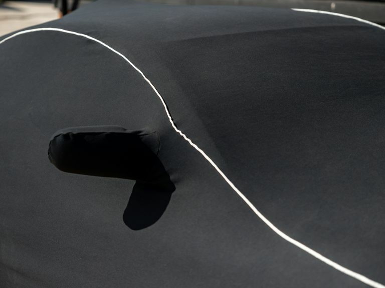 Aston Martin Vanquish S Black #63