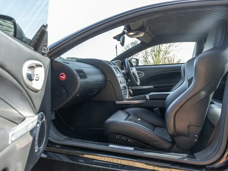 Aston Martin Vanquish S Black #58