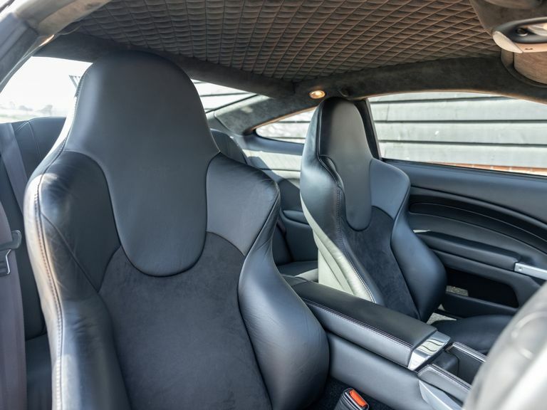 Aston Martin Vanquish S Black #9