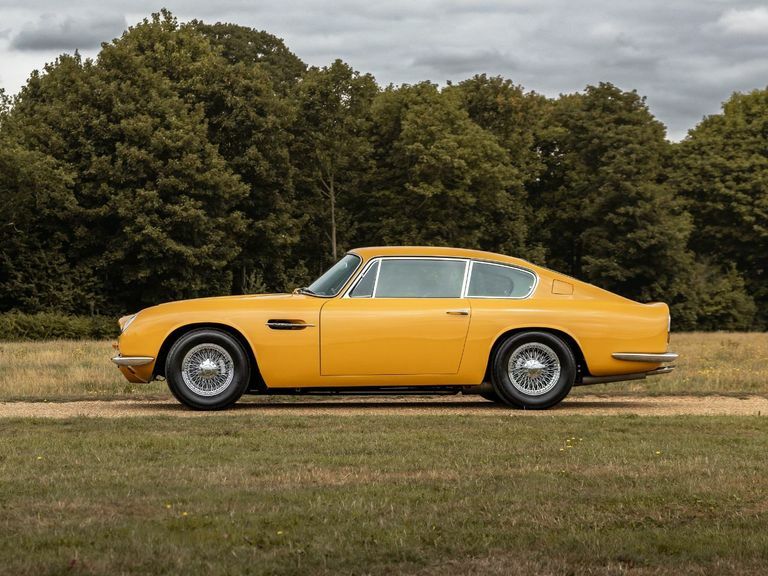 Aston Martin DB6 Mk2 Vantage Yellow