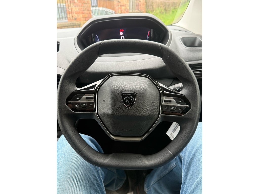 Peugeot Partner Bluehdi 1000 Professional MH24WHR White #4