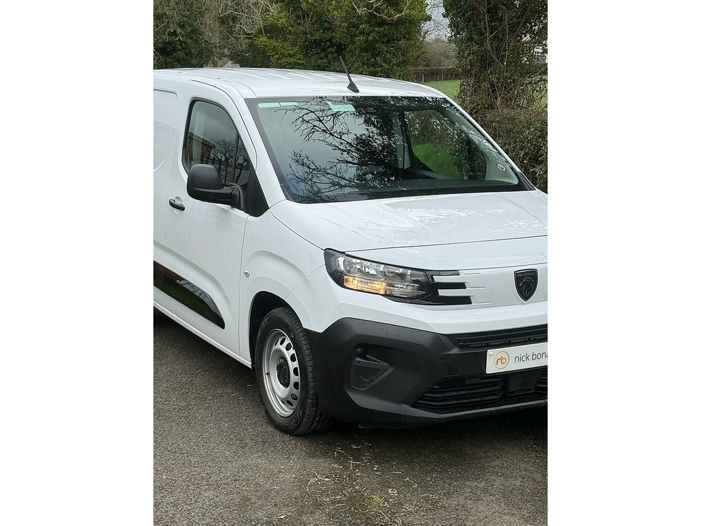 Peugeot Partner Professional Plus L1  White #3
