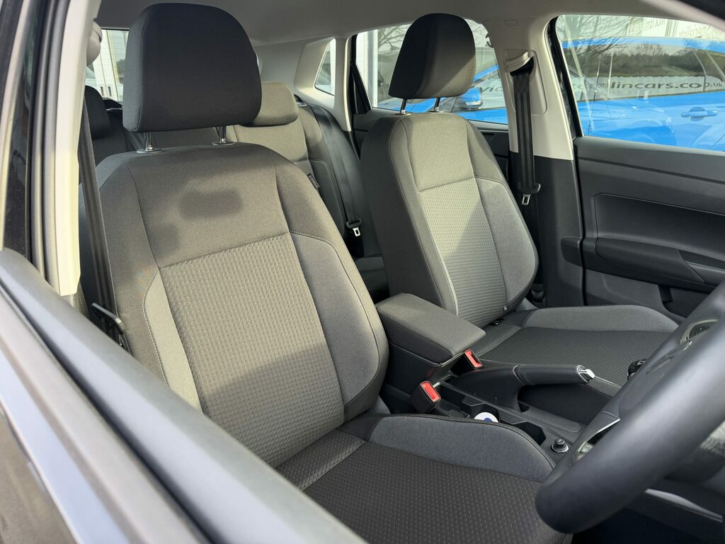 Volkswagen Polo Petrol PG24EDP Black #5