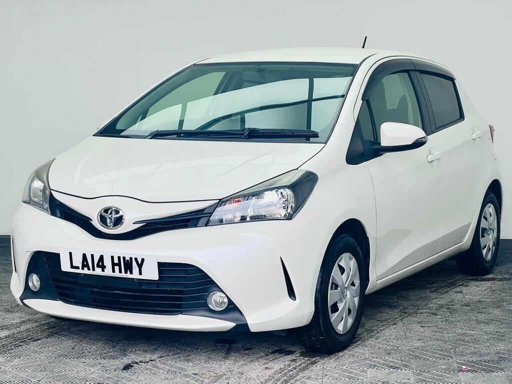 Toyota Yaris 201414 LA14HWY White #3