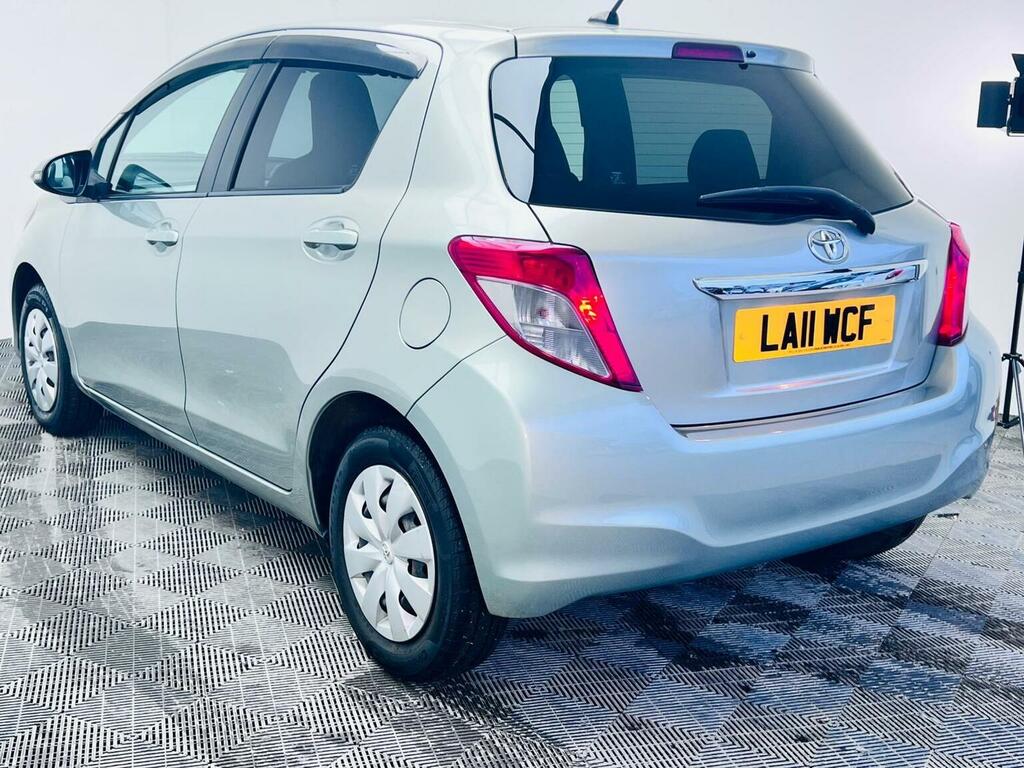 Toyota Yaris 1.33 Dual Vvt-i Tr Multidrive S Euro 5 20111 Green #3