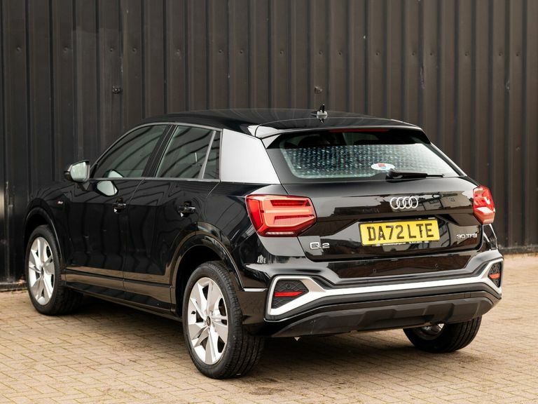 Audi Q2 30 Tfsi S Line DA72LTE Black #6