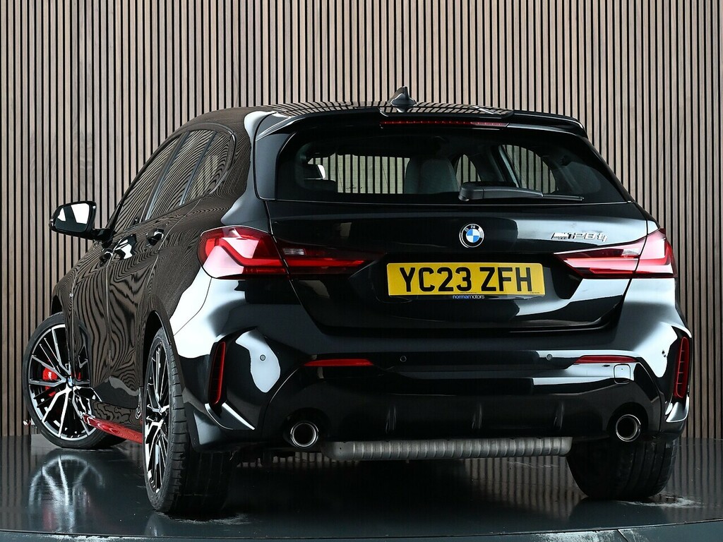 BMW 1 Series 128Ti Hatchback 2.0 YC23ZFH Black #2