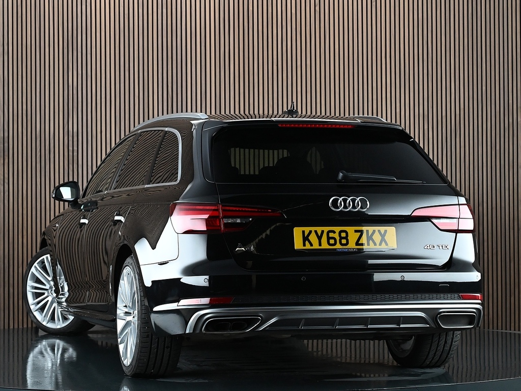 Audi A4 Avant 2.0 Tdi 40 S Line Estate S Tronic Euro Black #2