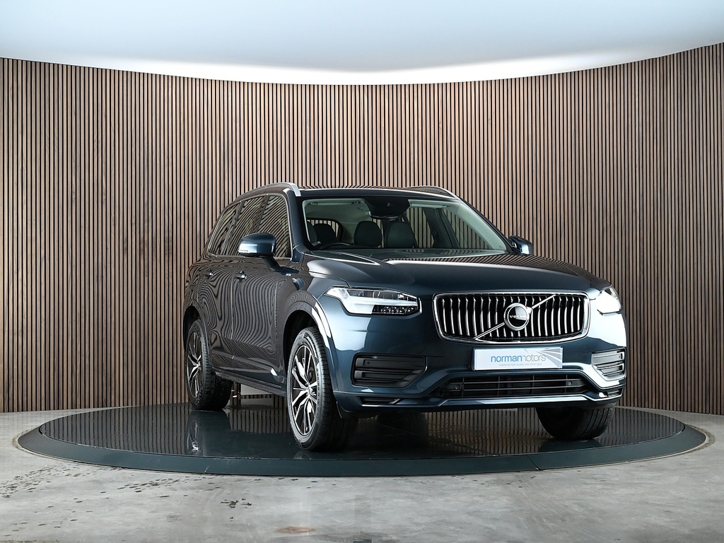 Volvo XC90 2.0 B5 Mhev Momentum Suv Hybrid 4W YL22OMR Blue #4