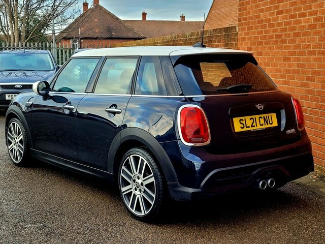 Mini Hatch Cooper S Exclusive Hatchback SL21CNU Black #5