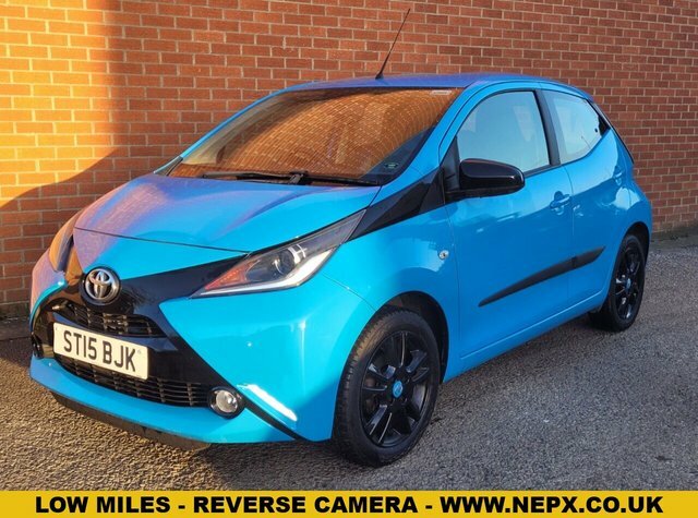 Toyota Aygo Vvt-i X-cite Hatchback Blue