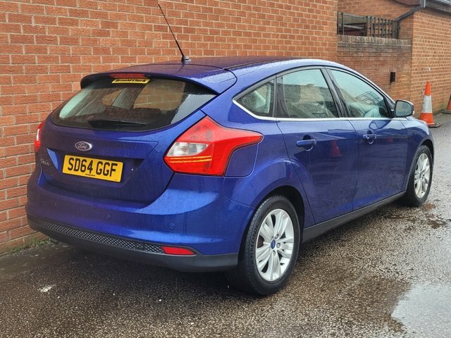 Ford Focus Tdci Titanium Navigator Hatchback SD64GGF Blue #5