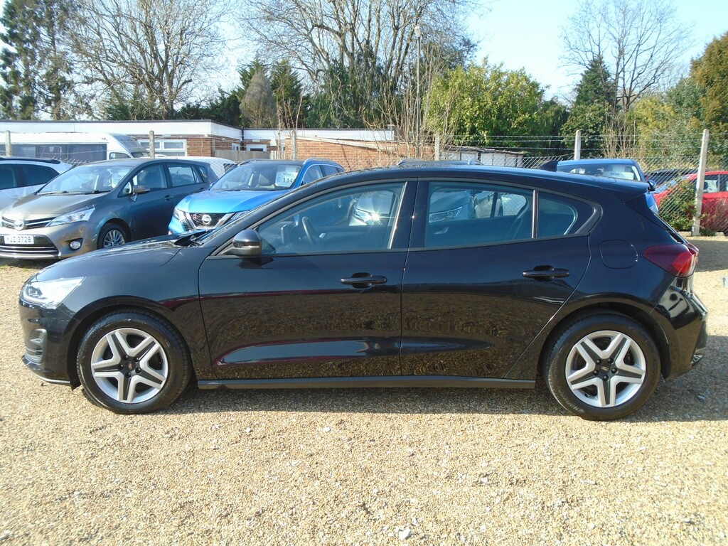 Ford Focus 1.0T Ecoboost Trend Hatchback Eu SA22UBB #6