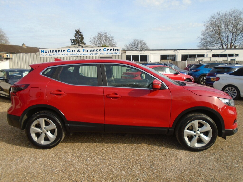 Nissan Qashqai 1.3 Dig-t Acenta Premium Suv Eur YE69DOJ  #2