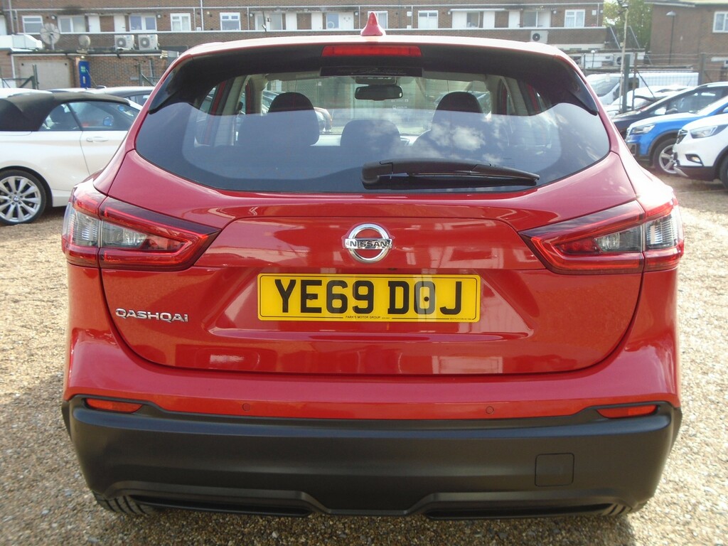 Nissan Qashqai 1.3 Dig-t Acenta Premium Suv Eur YE69DOJ  #4
