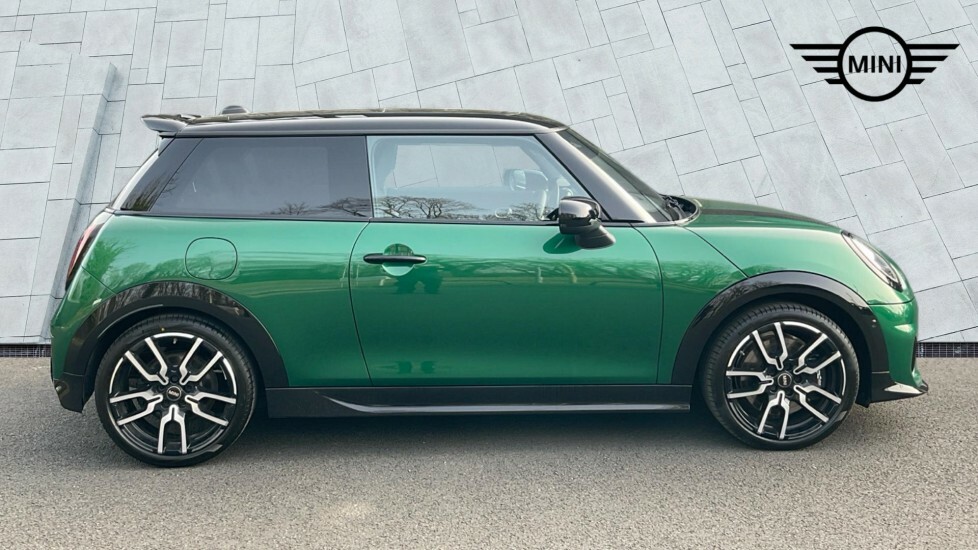 Mini Hatch Cooper S OV75LXL Green #3