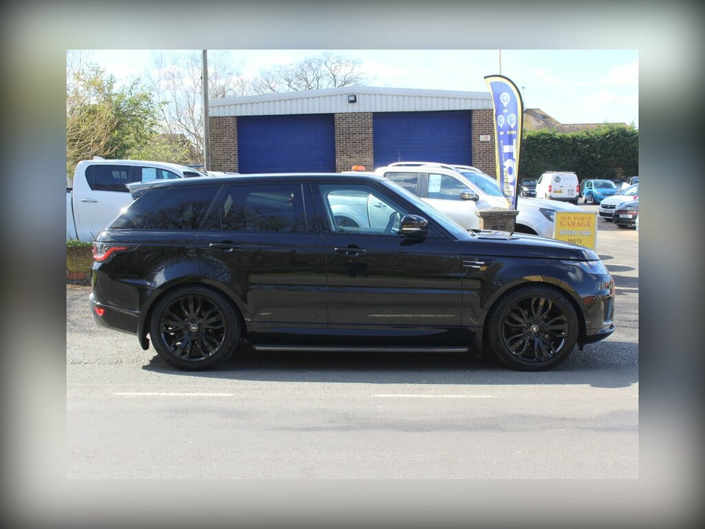 Land Rover Range Rover Sport 3.0 Sd V6 Hse Suv 4Wd Euro 6 Ss LY68MJV Black #3
