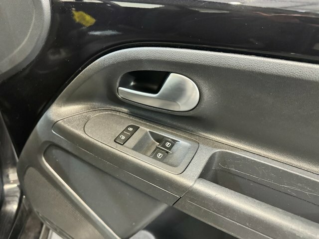 Volkswagen Up 1.0 Move Up Hatchback Euro 6 S SA68TPU Black #4