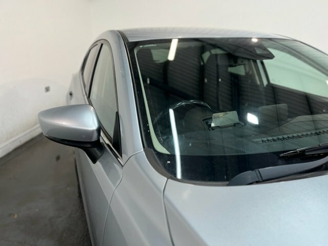 Mazda 3 2.0 Skyactiv-g Sport Nav Hatchback Manu SE66NHP Silver #6