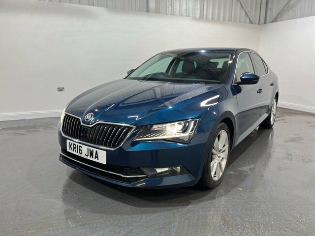 Skoda Superb 2.0 Tdi Se L Executive Hatchback Dsg Au KR16JWA Blue #3