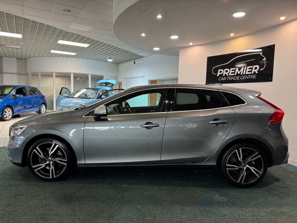 Volvo V40 T2 122 R Design Edition Geartronic KW19YJF Grey #5