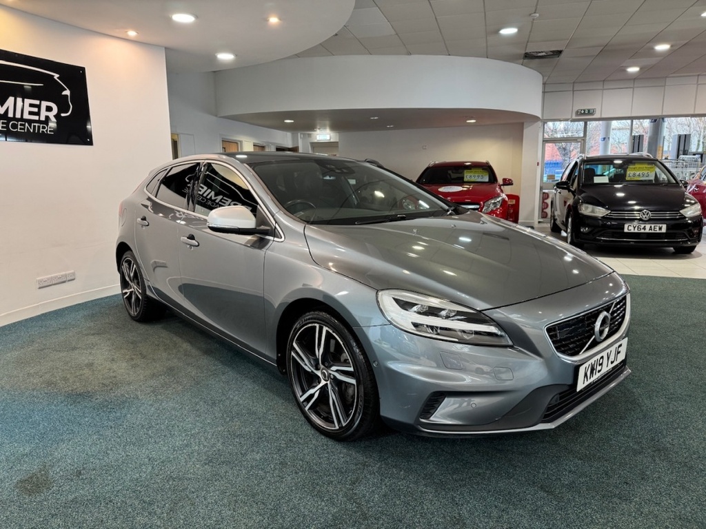 Volvo V40 T2 122 R Design Edition Geartronic KW19YJF Grey #2