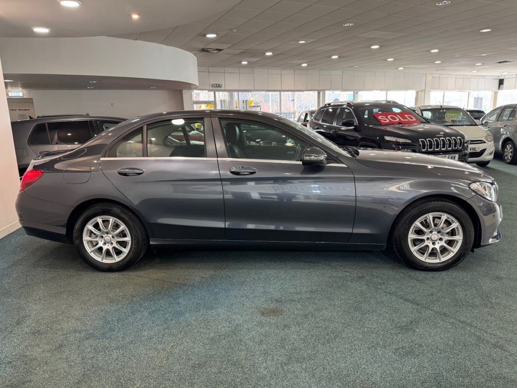 Mercedes-Benz C Class C220d Se Executive CY66FGK Grey #5