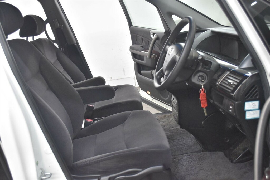 Honda Elysion Mpv White #36