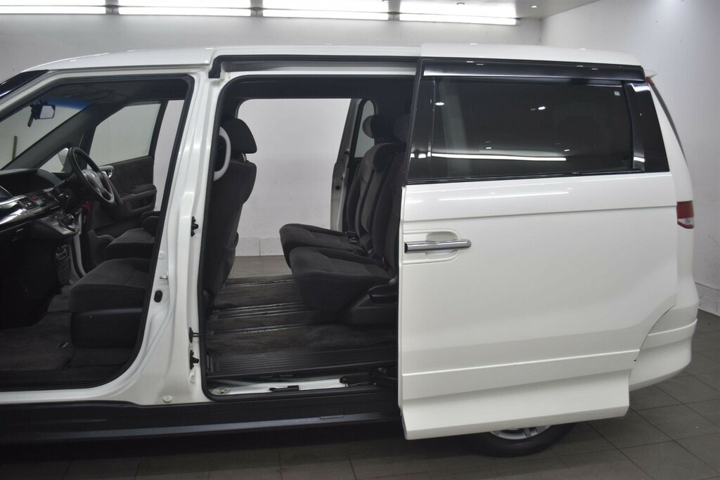Honda Elysion Mpv White #28