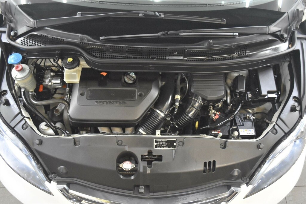 Honda Elysion 2.4 Jap Import Lst Owner-4yr White #4