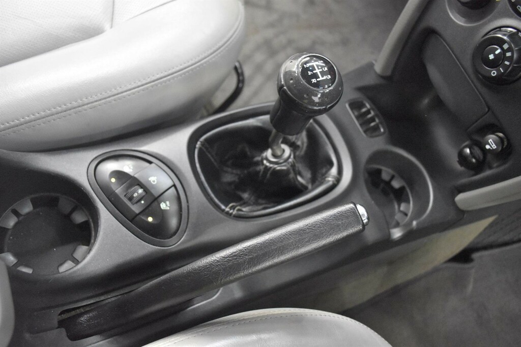 Hyundai Santa Fe 2.7 V6 Cdx Silver #40
