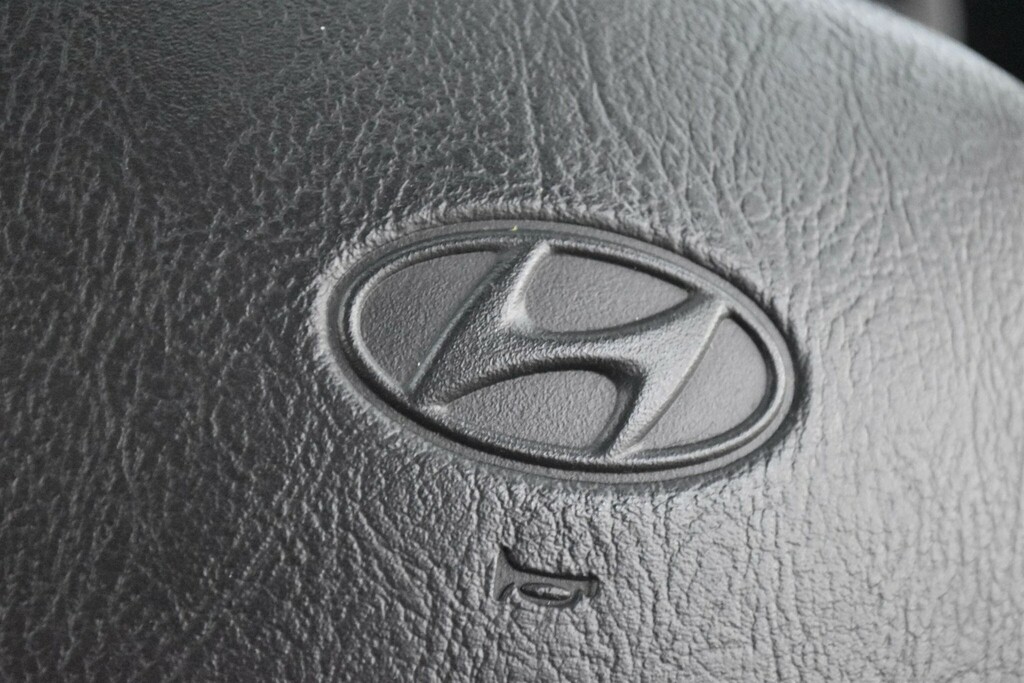 Hyundai Santa Fe 2.7 V6 Cdx Silver #34