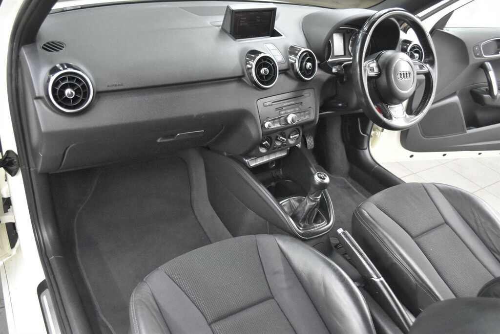 Audi A1 1.6 Tdi S Line Euro 5 Ss YF61MVV White #3