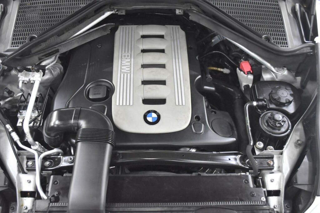 BMW X5 3.0D M Sport 4Wd Euro 4 NU09DDN Silver #4