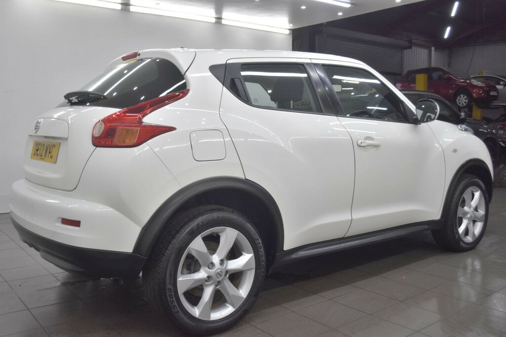 Nissan Juke 1.6 Acenta Euro 5 Ss White #2
