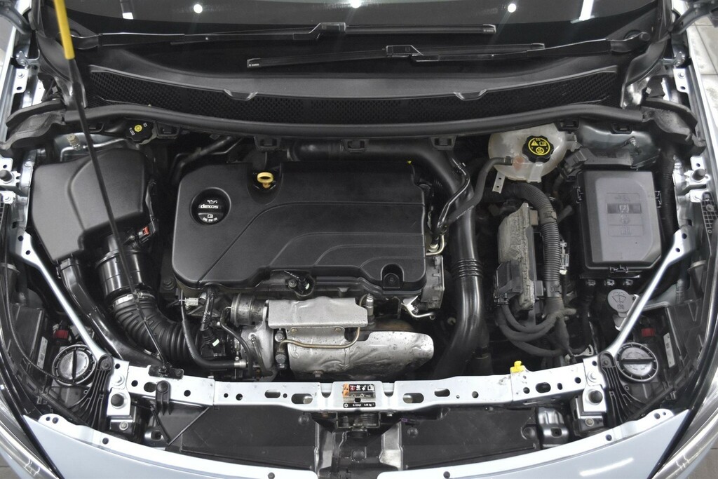 Vauxhall Astra 1.4I Turbo Sri Nav Euro 6 KU66UPA Silver #4
