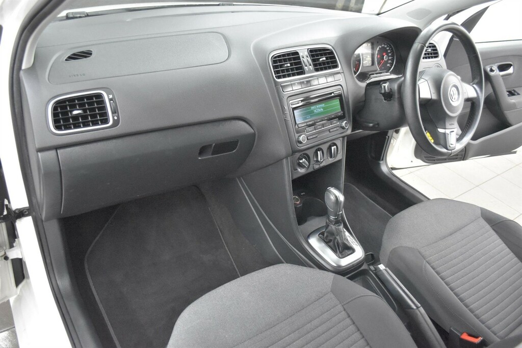 Volkswagen Polo 1.2 Tsi Bluemotion Tech Se Hatchback Ds AG13FBA White #3
