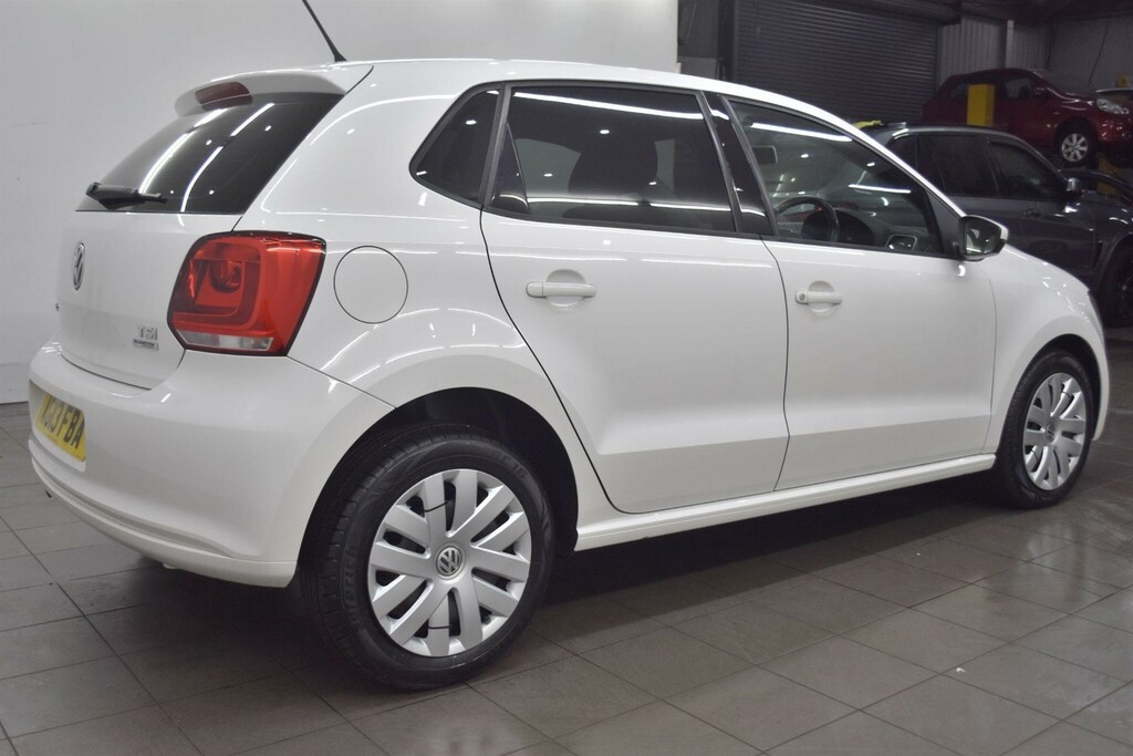 Volkswagen Polo 1.2 Tsi Bluemotion Tech Se Hatchback Ds AG13FBA White #2